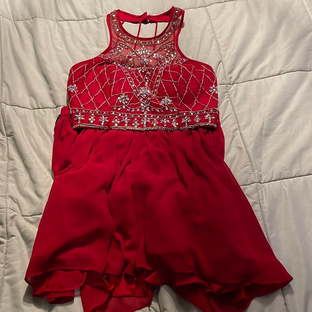 Wore it to freshman homecoming once, in great condition
